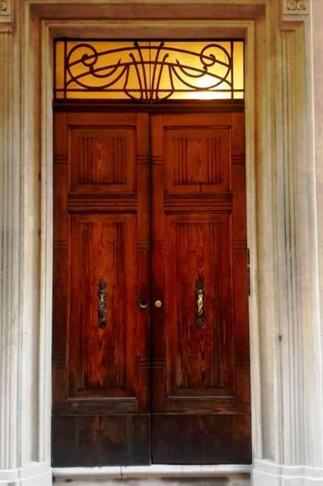 Central Elegant Apartment - Liberty House Bolonha Exterior foto